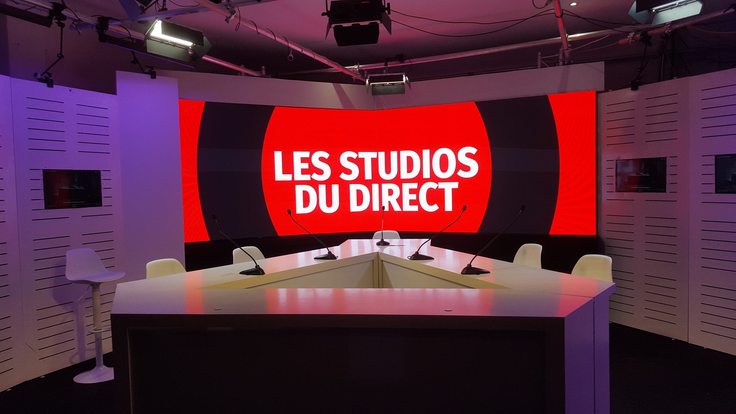 Le grand plateau tv du LiveStream
